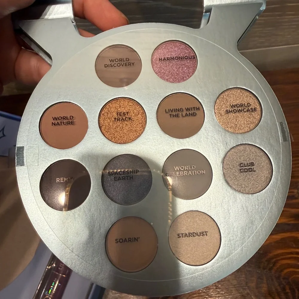 Disney Ulta Beauty Walt Disney World 50th Anniversary Epcot Palette Gloss Set